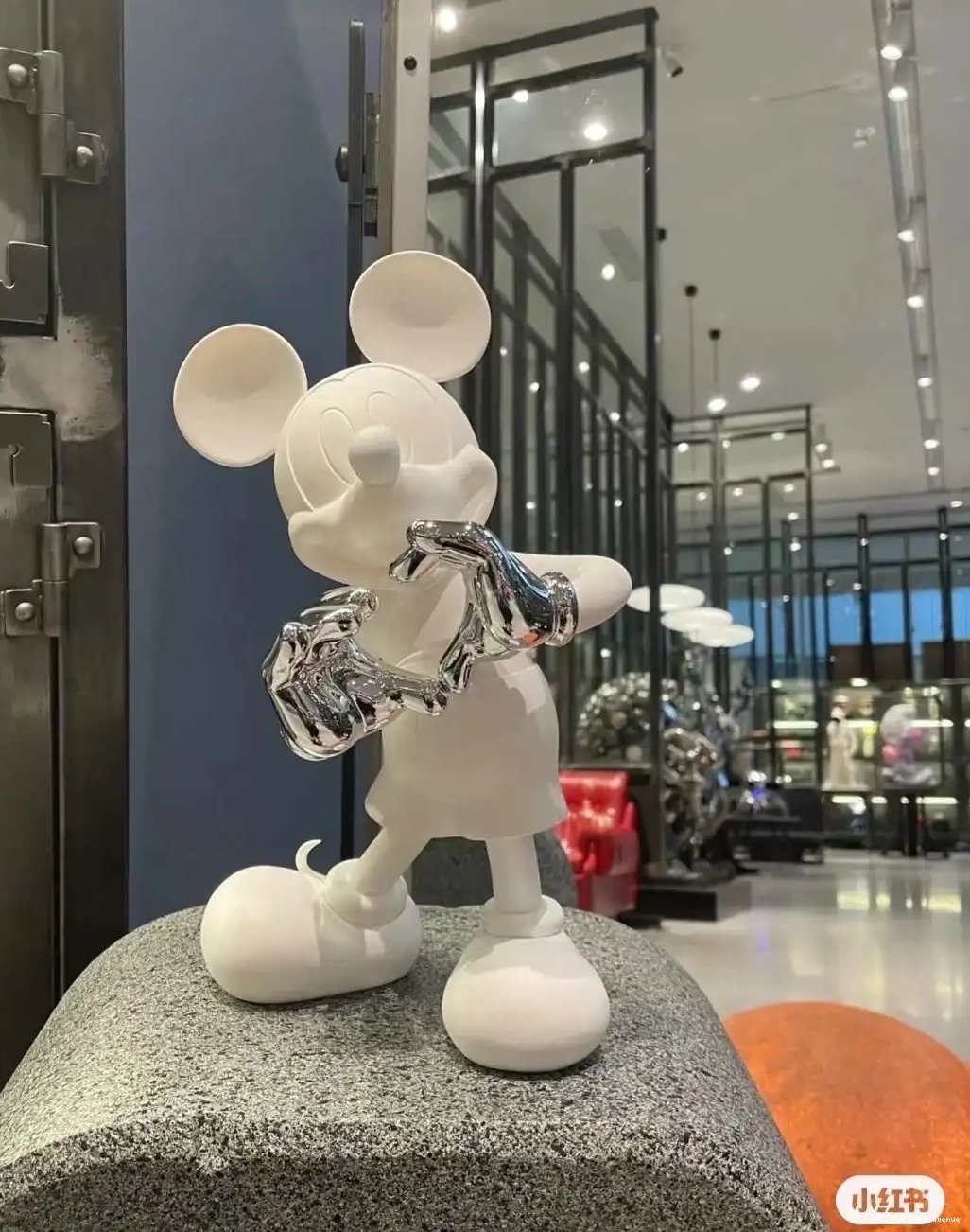 MOUSE FIGURE MICKEY LOVE WITH 0630